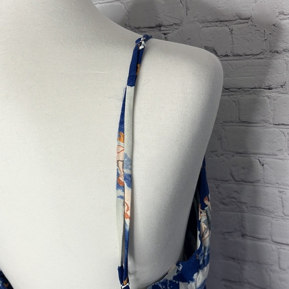 Reformation Freya Plunge Back Slip Dress in Cielo/Heaven Angel Print - Picture 6 of 9